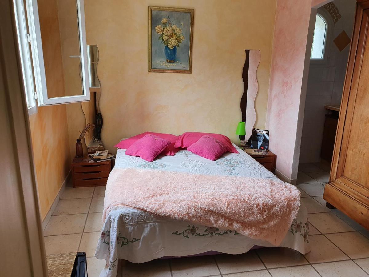 Appartamento Bienvenue Le Revest-le-Eaux Esterno foto